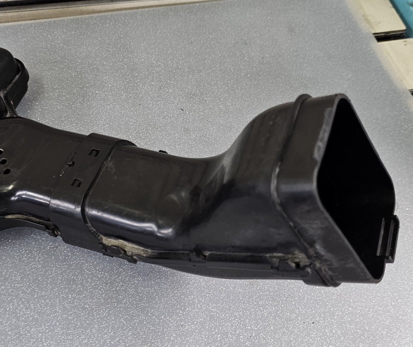 🔥08-17 MITSUBISHI LANCER AIR INLET INTAKE FILTER DUCT HOSE HOUSING OEM