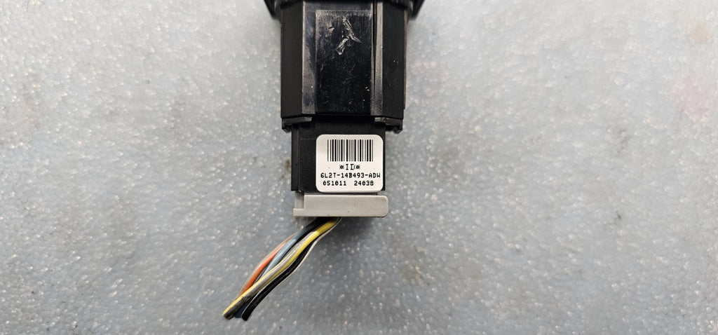 🔥06-10 Ford Explorer Traction Control Switch Push Button Assembly Black OEM