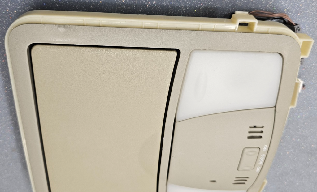 🔥09-14 Maxima Murano Rogue Overhead Console Storage Dome Map Light Lamp Tan
