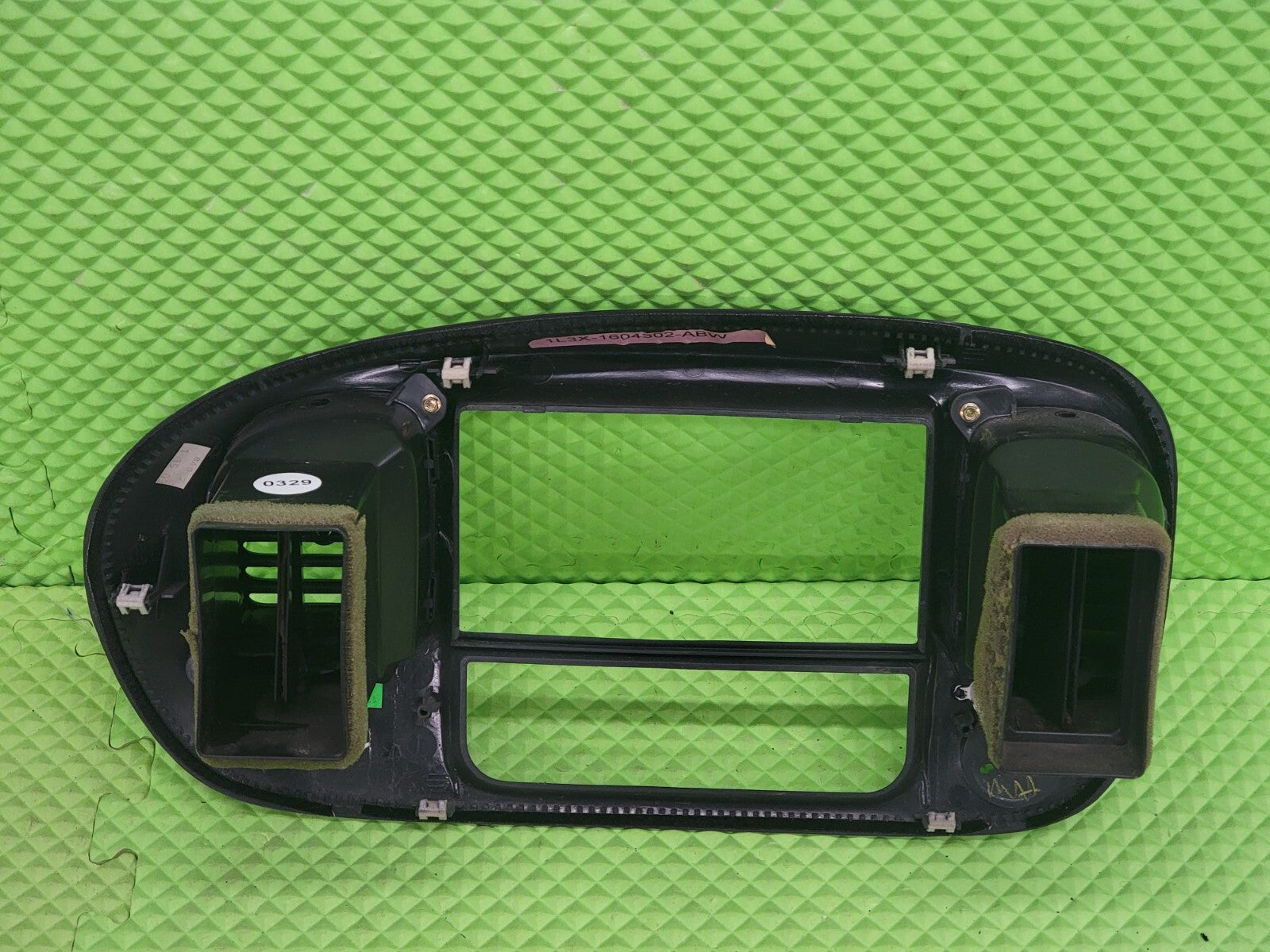 🔥97-03 Ford F150 Center Dash Radio Climate BEZEL Trim Panel Line GRAY B1