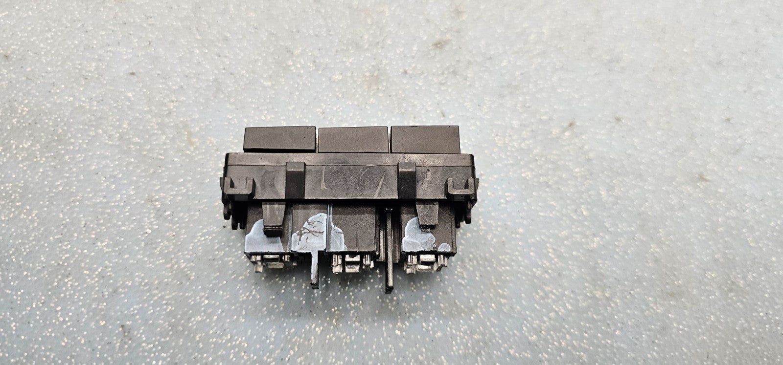 🔥06-09 Suzuki XL-7 Center Traction Information Display Locking Lock Switch