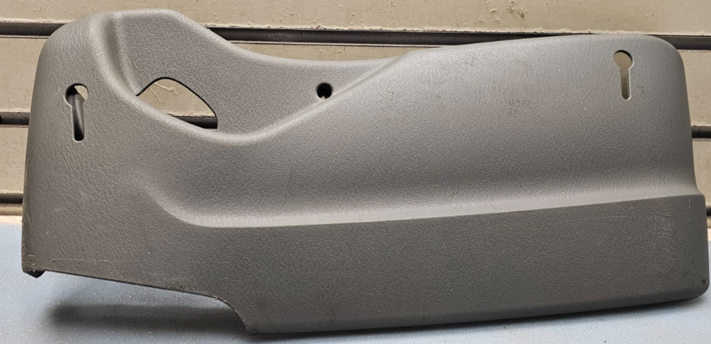 🔥04-07 Grand Caravan Town Country Left Driver Seat Outer Trim Panel Gray