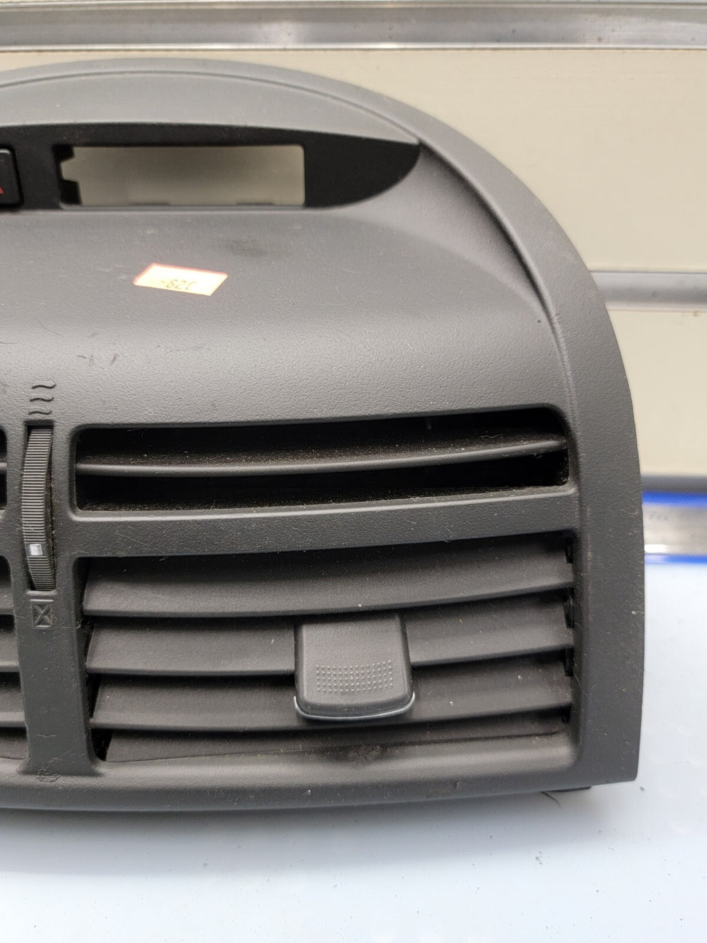🔥07 - 09 Saturn Aura Air Vent Grille Nozzle Dash Board Switch Hazard OEM BLACK