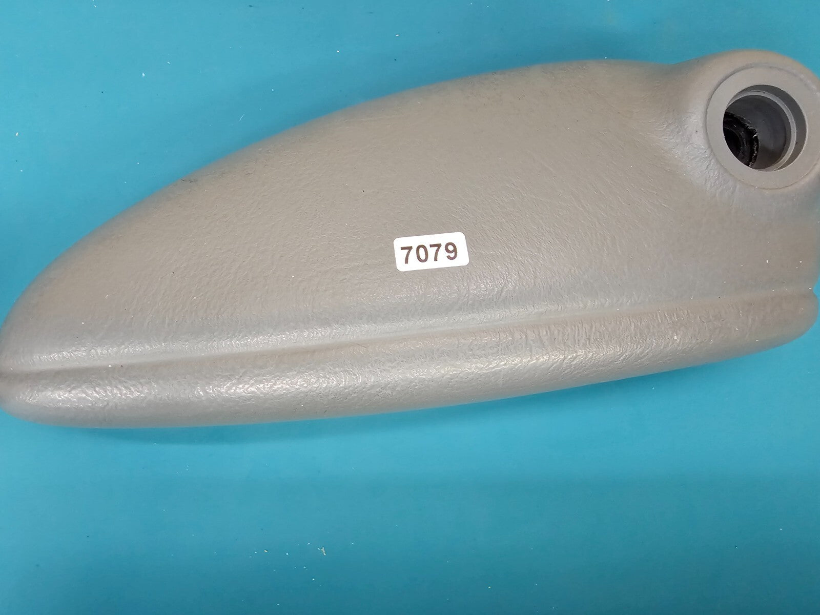 🔥04-07 Dodge Grand Caravan Rear Right Seat Left Side Armrest Arm Rest OEM