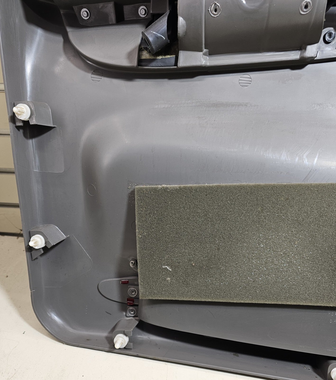🔥02-09 CHEVY TRAILBLAZER Door Panel  Front LEFT&RIGHT Set2 armrest GRAY DK G D8