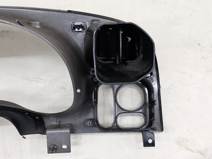 02-09 Trailblazer Dash Instrument Cluster Speedometer Bezel Trim Panel Gray C10