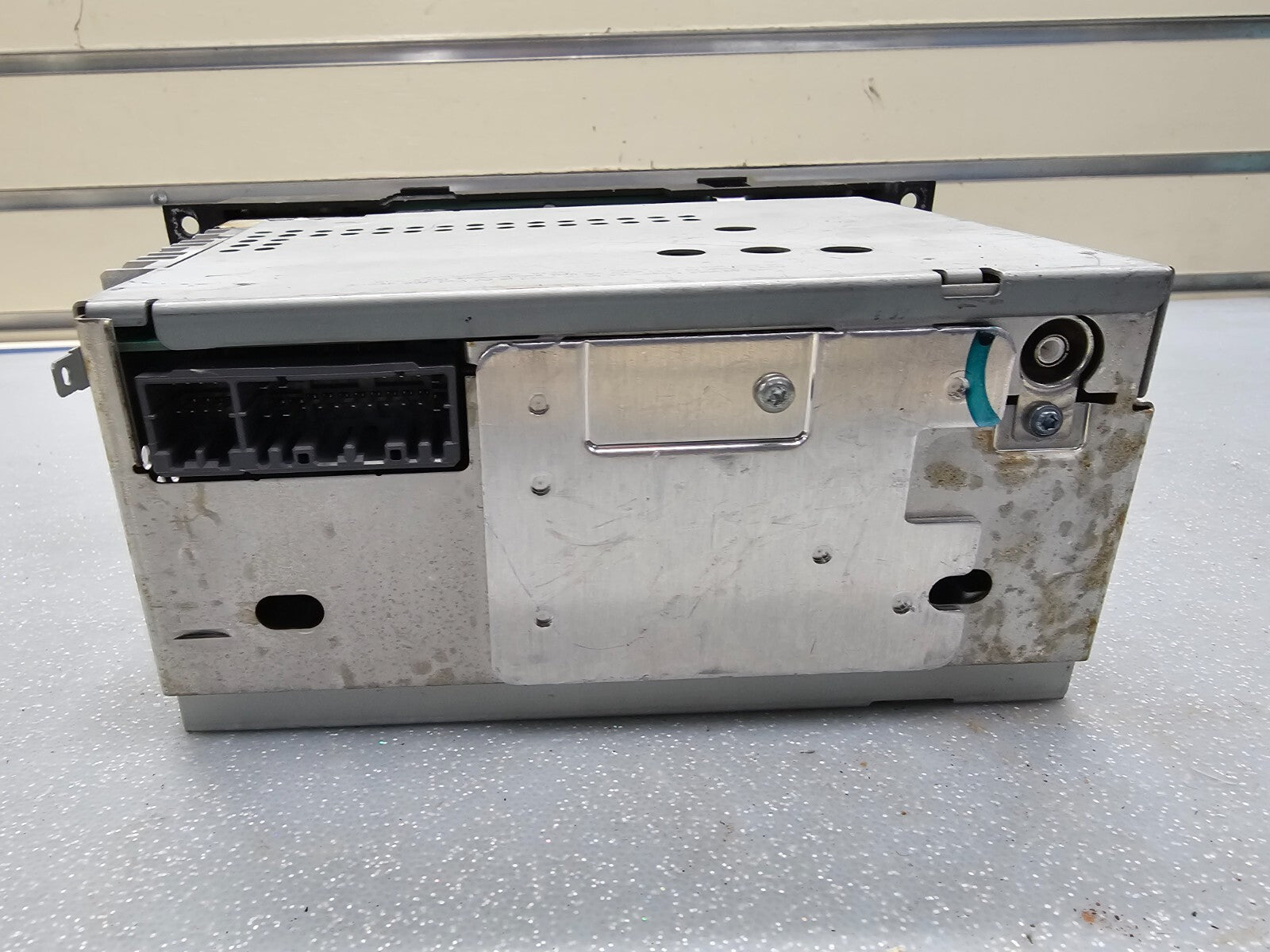 🔥2004-2010 Jeep Dodge Chrysler Front Dash Radio AM FM CD Aux Input OEM