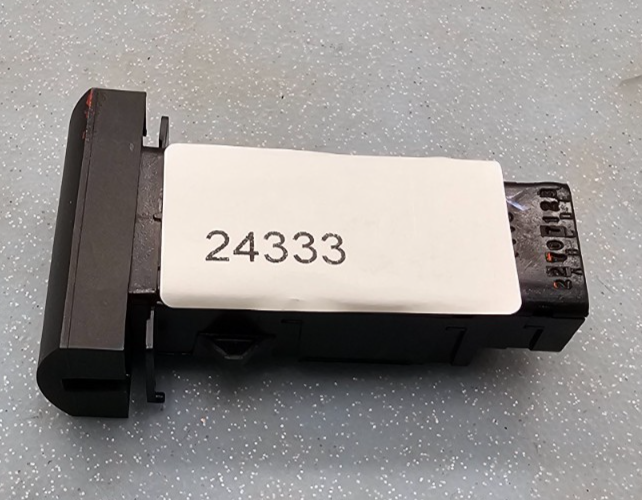 🔥00-05 Saturn L200 L300 LW200 L100 LS1 Hazard Flasher Warning Emergency Switch