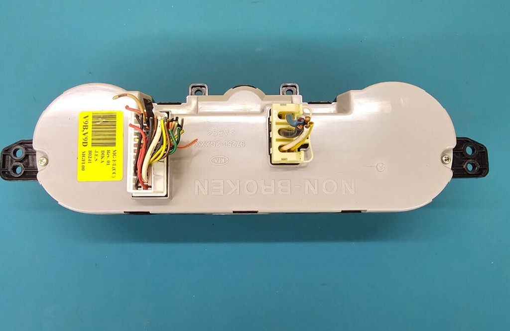 06-10 Kia Optima Dash AC Heater Climate Temperature Control Unit Air Conditioner