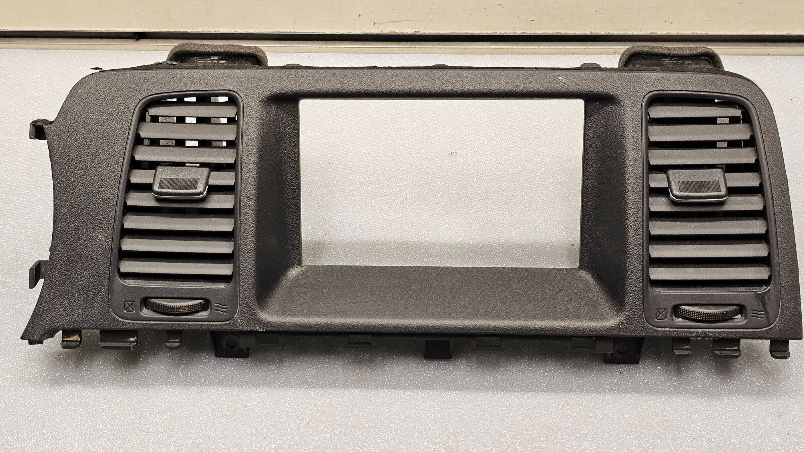 🔥09-14 MURANO SL CENTER DASH AM FM RADIO STEREO BEZEL TRIM PANEL ASSEMBLY BLACK