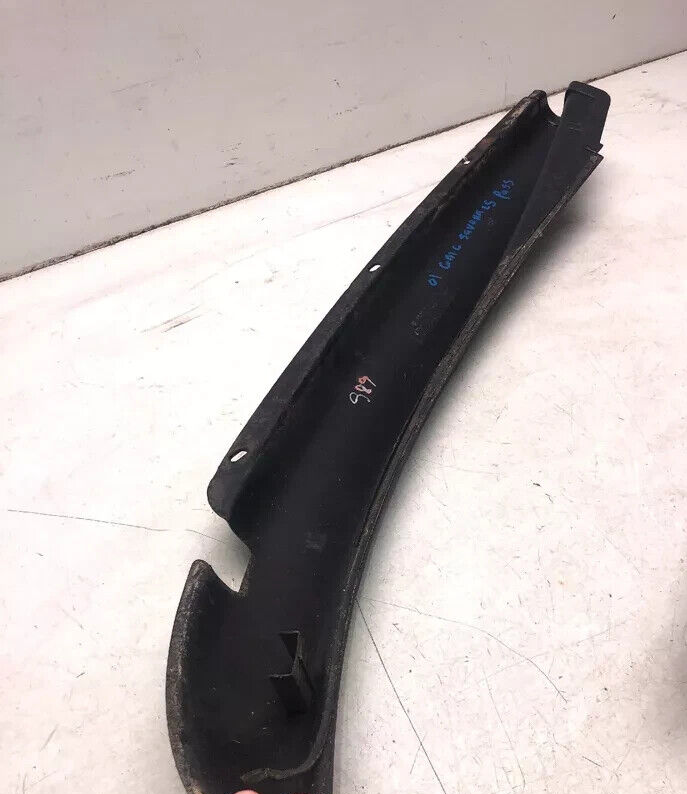 96-17 Express Savana Front RH Passenger Windshield Wiper Cowl Cover Vent Panel