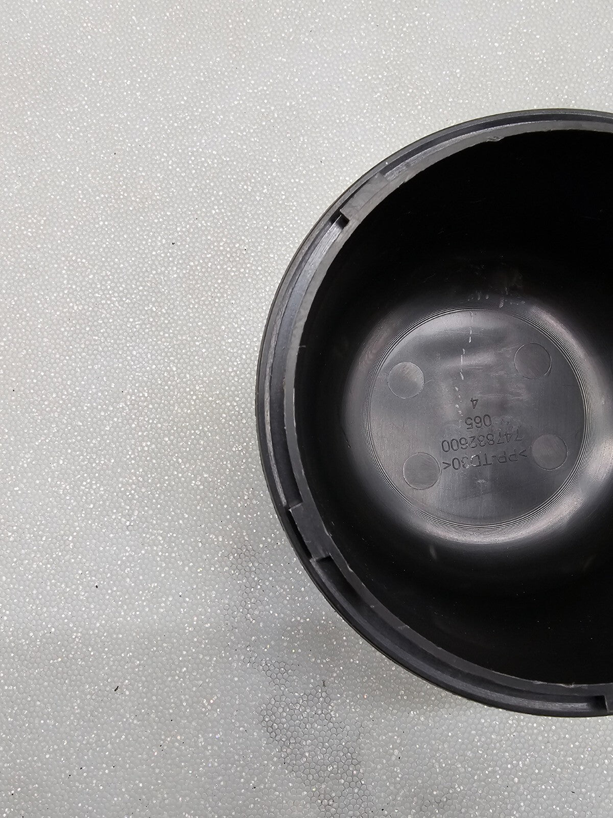 🔥2010-2017 Chevy Equinox Cover Rear Dust Cap Light Lamp Bulb Access OEM Back