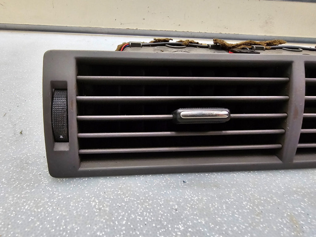 🔥2004-2008 AUDI B7 A4 S4 RS4 FRONT CENTER DASH PANEL A/C HEATER VENT GRAY
