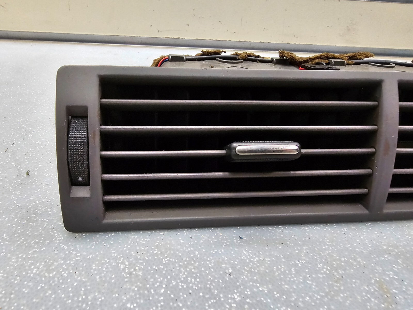 🔥2004-2008 AUDI B7 A4 S4 RS4 FRONT CENTER DASH PANEL A/C HEATER VENT GRAY