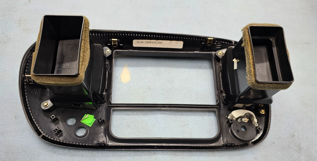 🔥97-03 Ford F150 Center Dash FM Radio Climate Trim Stereo BEZEL Panel Gray B1