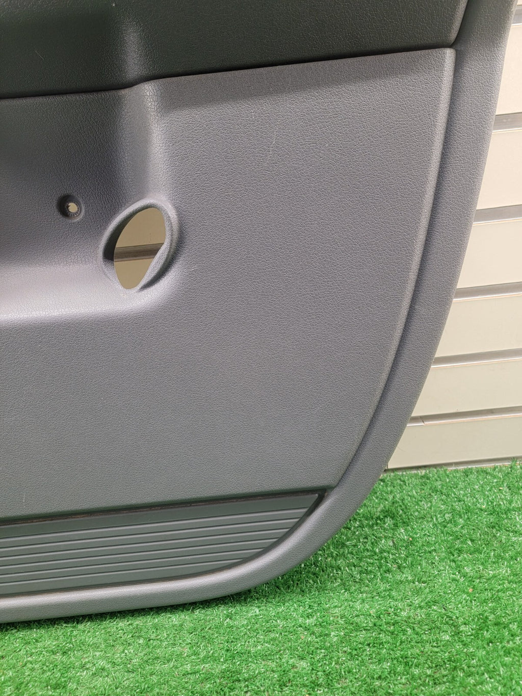 🔥2006-2009 Dodge Ram 2500 RIGHT RH REAR PASSENGER DOOR PANEL gray