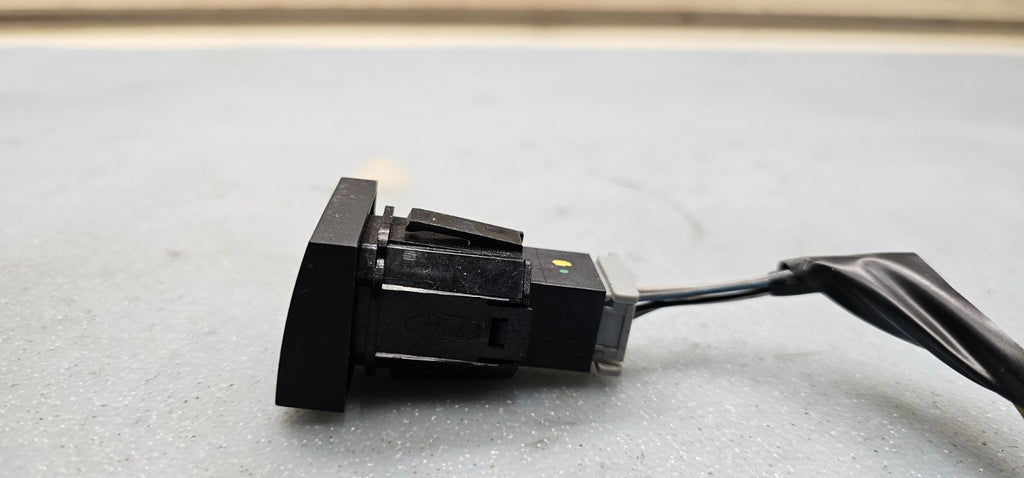 🔥06-10 Ford Explorer Traction Control Switch Push Button Assembly Black OEM