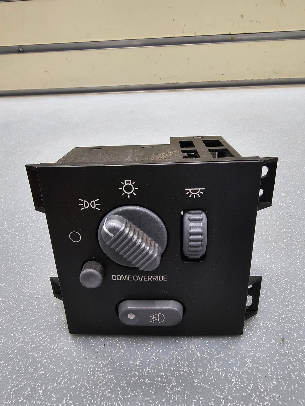 🔥98-04 BLAZER S10 JIMMY SONOMA Head light Switch FOG Lamp DOME OVERRIDE HS1