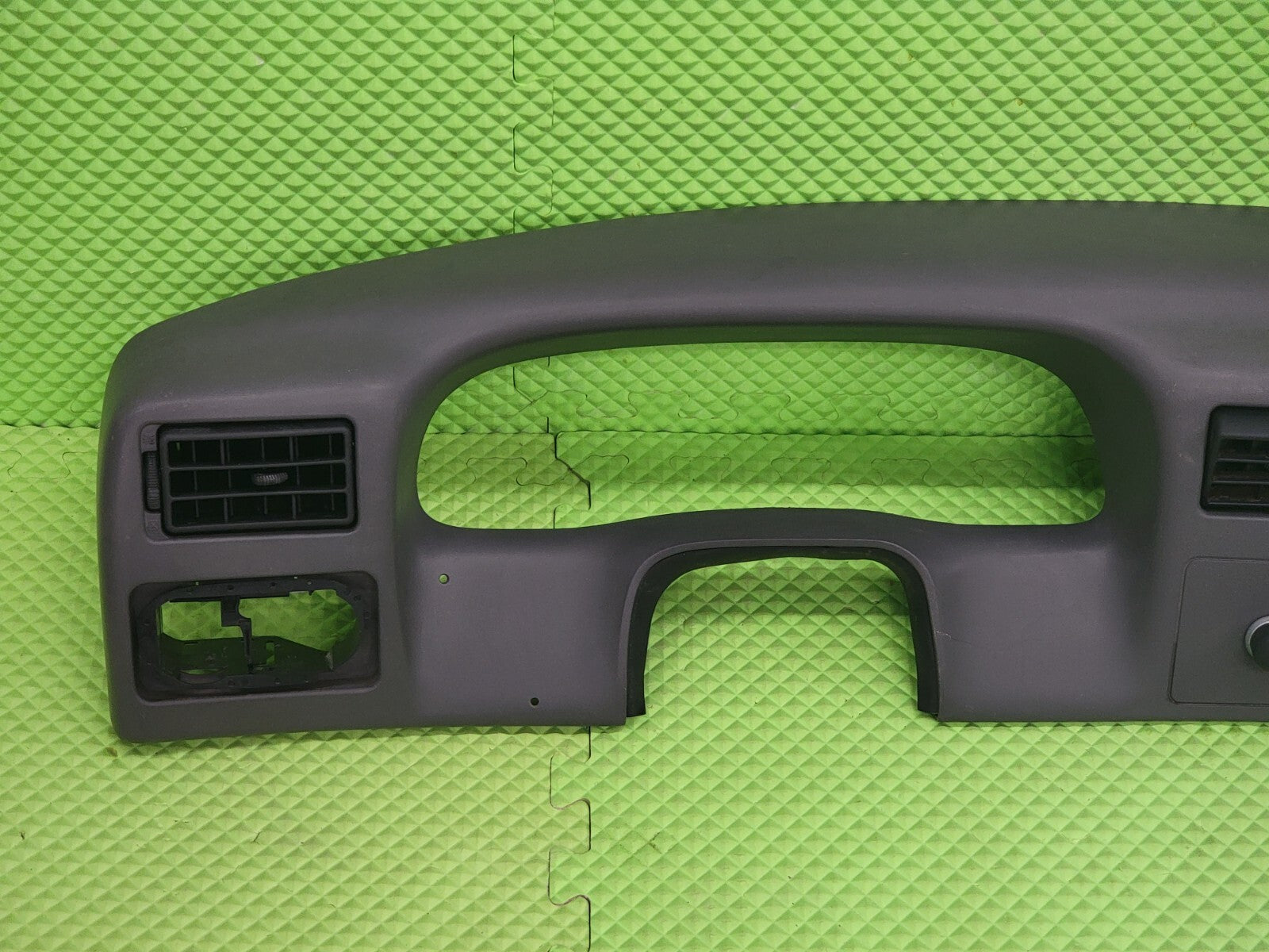 🔥99-04 Ford F250 F350 Dash Instrument Cluster Speedometer Bezel Panel Gray C22