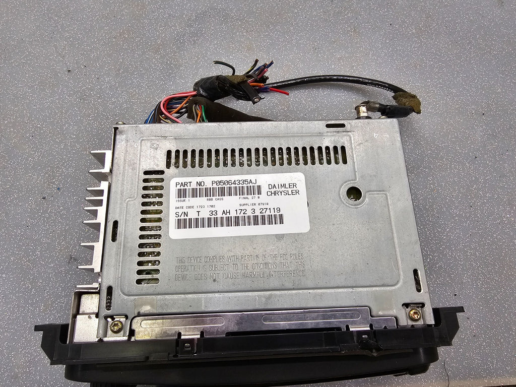 🔥02-07 Dodge Caravan Jeep Chrysler Raz Radio CD Player & Cassette Tape AM FM