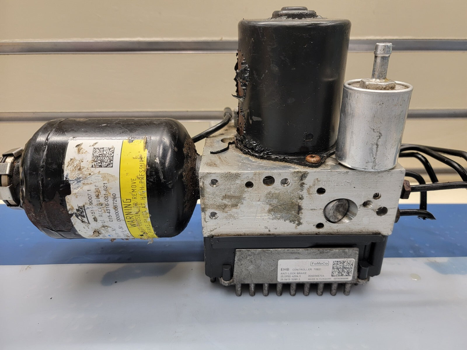 🔥2005-2007 FORD ESCAPE MERCURY MARINER HYBRID ABS ANTI-LOCK BRAKE PUMP