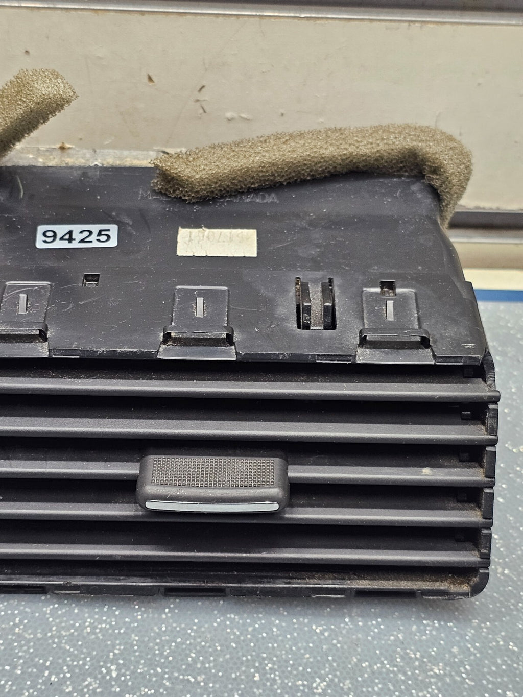 🔥07-13 Suburban YUKON Dash Left Driver Air Vent Heater Filter Conditioner VT16