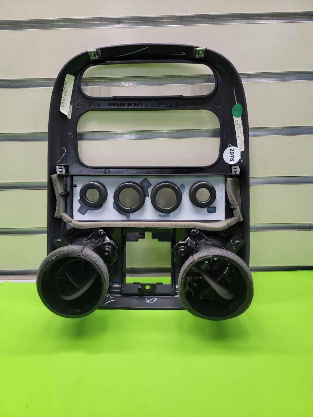 🔥01-05 Chrysler PT CRUISER Dash Radio Bezel Climate Trim Panel BLACK B17