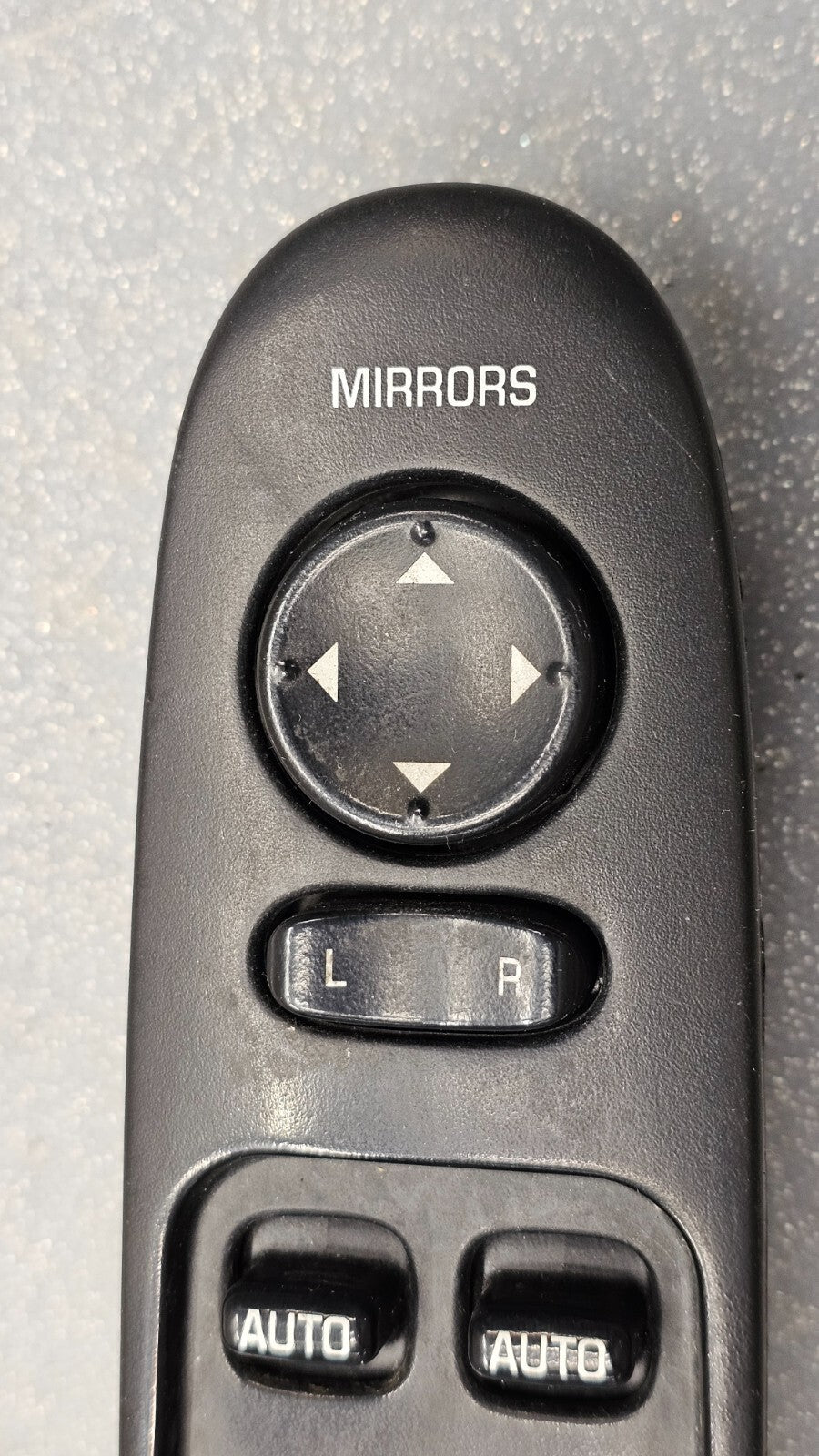 🔥00-05 Lesabre Left Driver Master Power Door Window Switch Lock Assembly Black