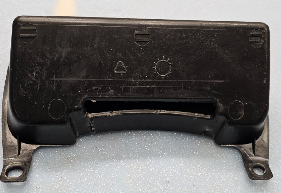 🔥07-09 Pontiac Torrent Center Lower Dash Storage Compartment Box  OEM