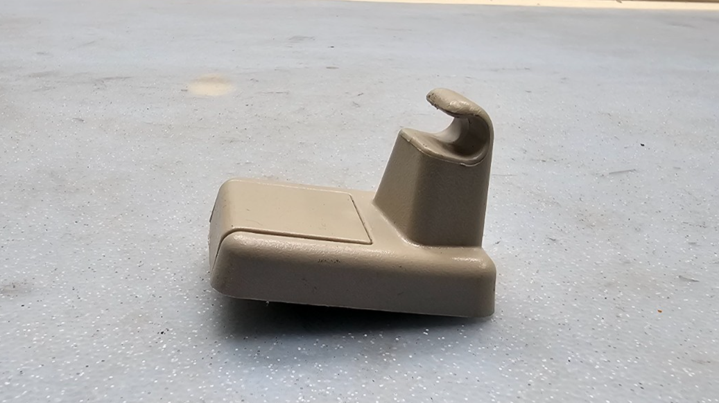 🔥07-12 Nissan Sentra Right Passenger Side Sun Visor Holder Retainer Clip Tan