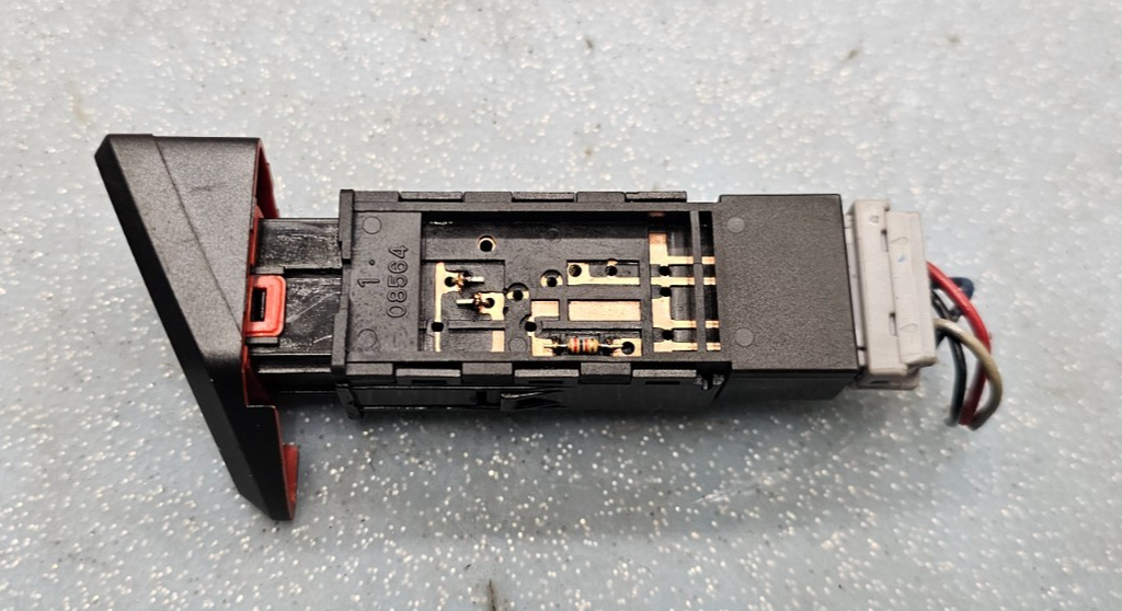 🔥11-14 HYUNDAI SONATA GLS HAZARD Emergency Flasher Switch Assembly Black OEM