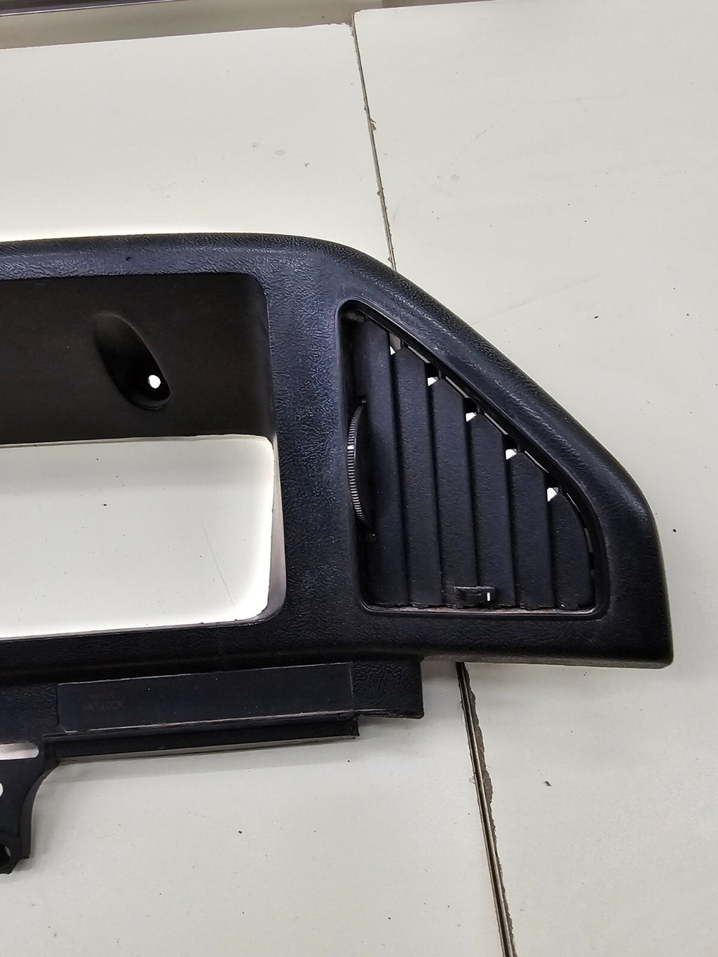 87-91 Ford F150 BRONCO Dash Instrument CLUSTER Bezel Speedo Gauge Trim Black C11