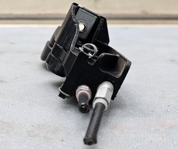 🔥97-03 Camry Prius Trunk Luggage Door Lock Lever Open Release Sub-Assy Assembly