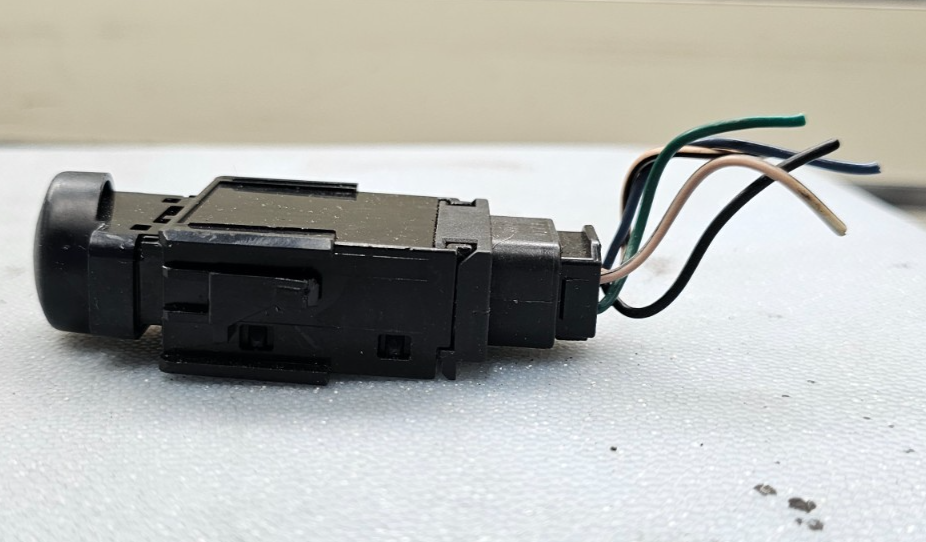🔥03-08 Pontiac Vibe Defrost Defroster Glass Heat Heated Switch Assembly Black