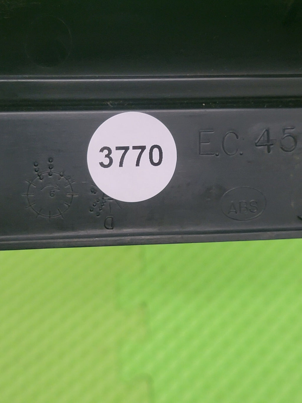 🔥88-94 Chevy GMC Suburban Silverado Tahoe Blazer Center Dash bezel Dark gray