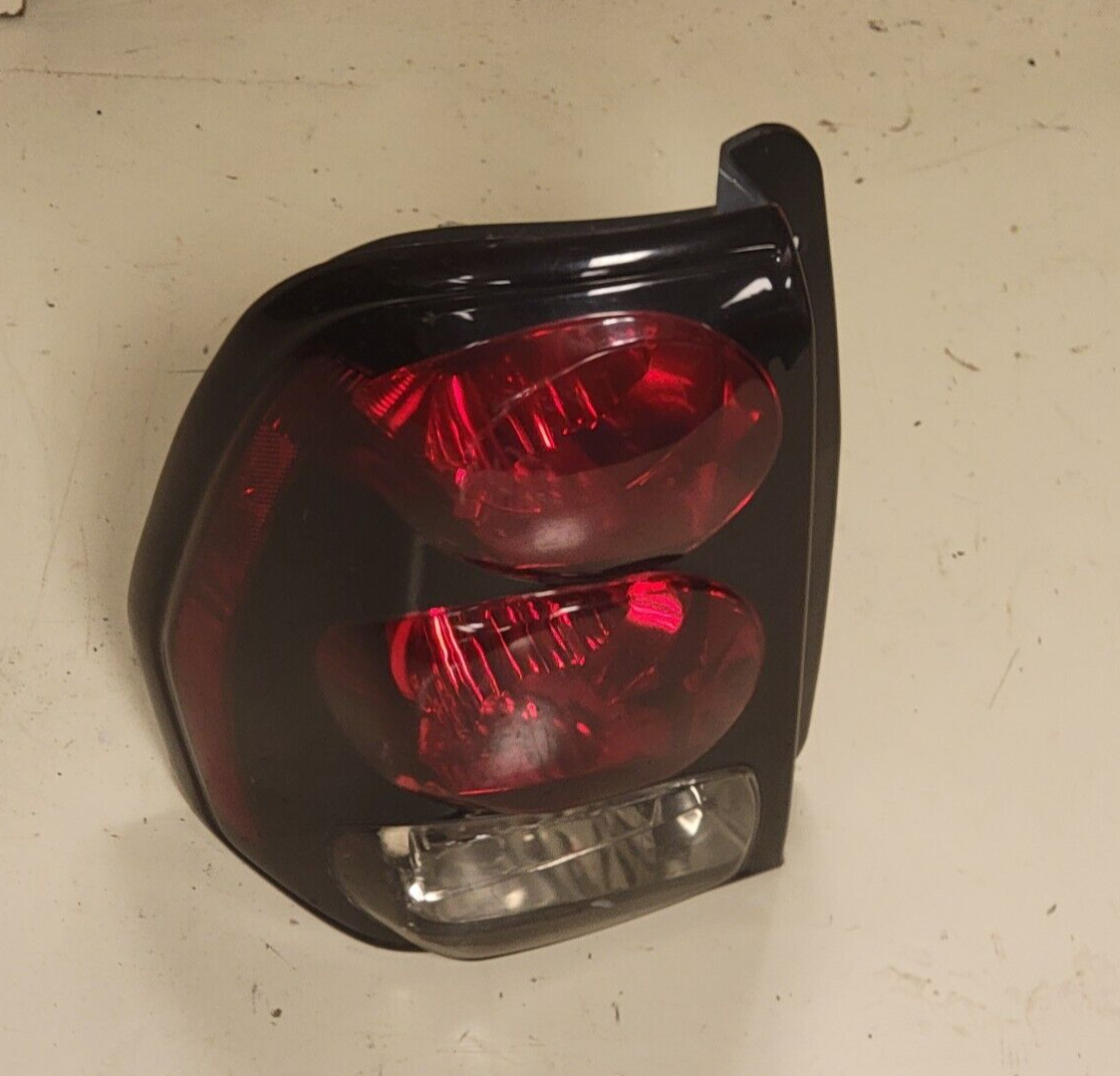 🔥2002-2009 Chevy TRAILBLAZER REAR  LH TAILLIGHT Tail Light OEM LEFT