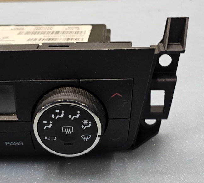 🔥08-09 Cadillac SRX Dash AC HVAC A/C Heater Temperature Climate Control Black