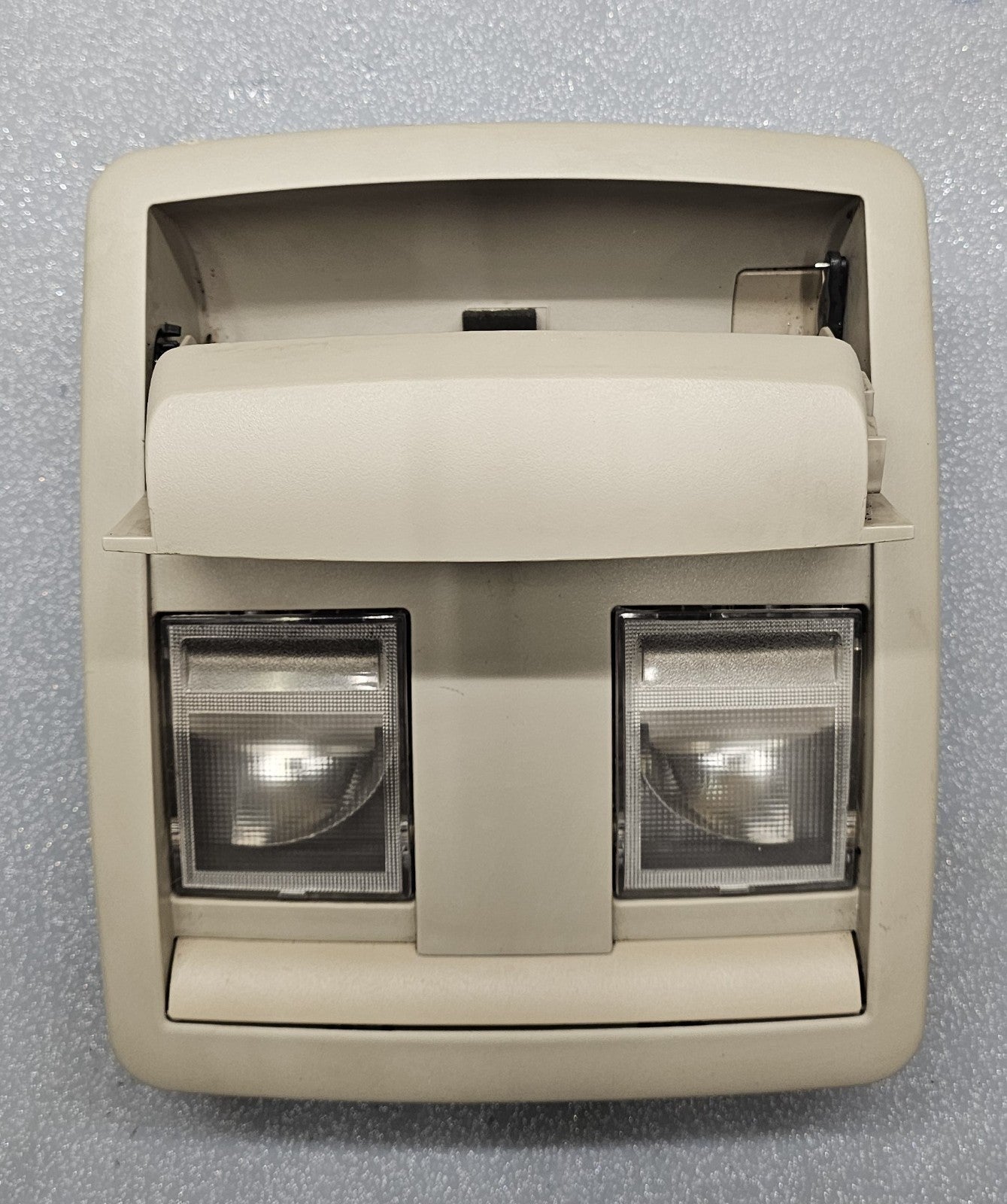 05-07 Dodge Charger 13-18 Challenger Overhead Console Dome Map Light Storage Tan