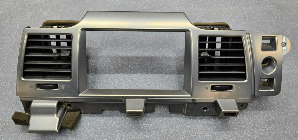 🔥09-12 LINCOLN MKS Dash Radio Stereo Display Trim Bezel Instrument Panel Silver