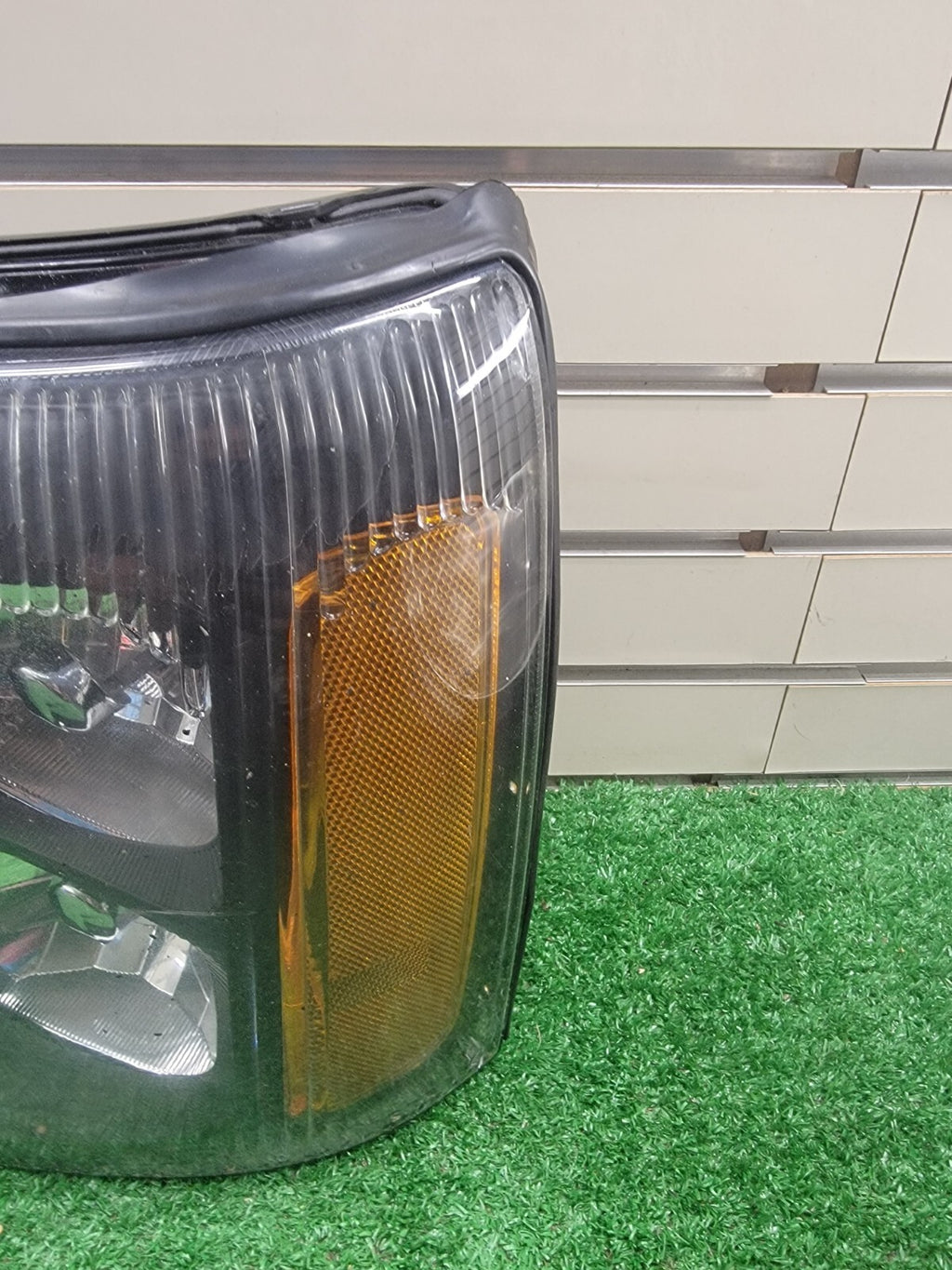 🔥2002 - 2006 Cadillac Escalade EXT ESV Headlight Left LH  HID OEM