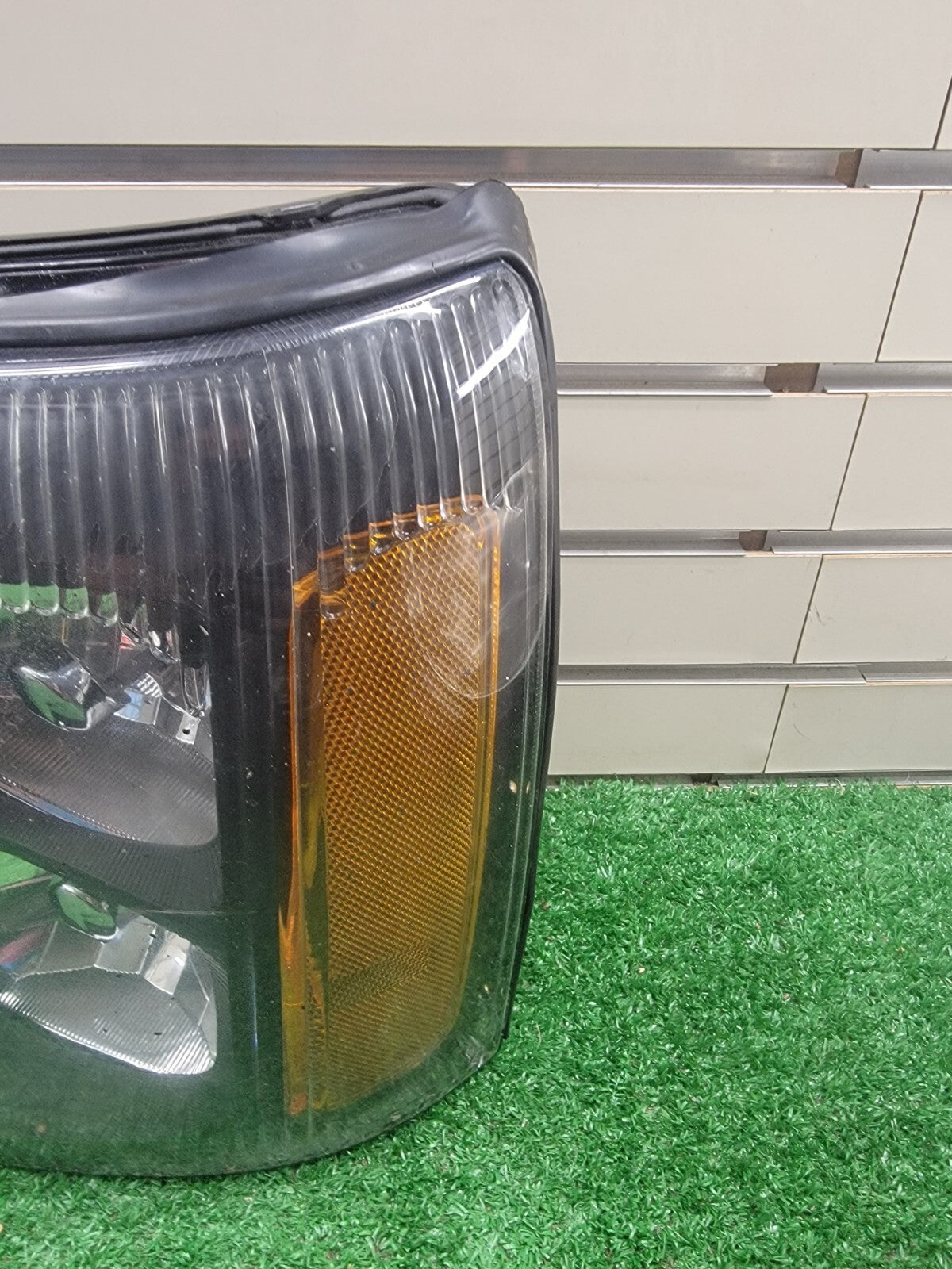 🔥2002 - 2006 Cadillac Escalade EXT ESV Headlight Left LH  HID OEM