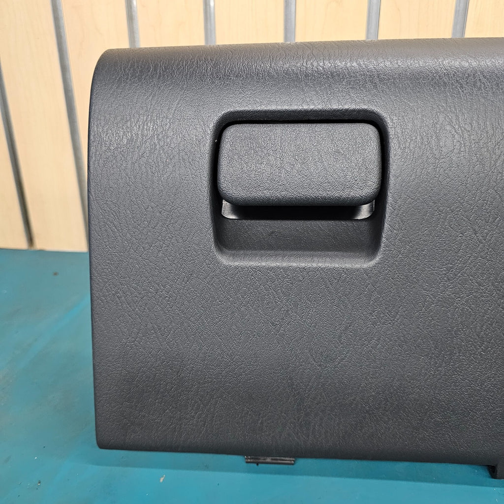 99-04 Jeep Grand Cherokee WJ Glove Box  Assembly Dash Agate storage Compartment