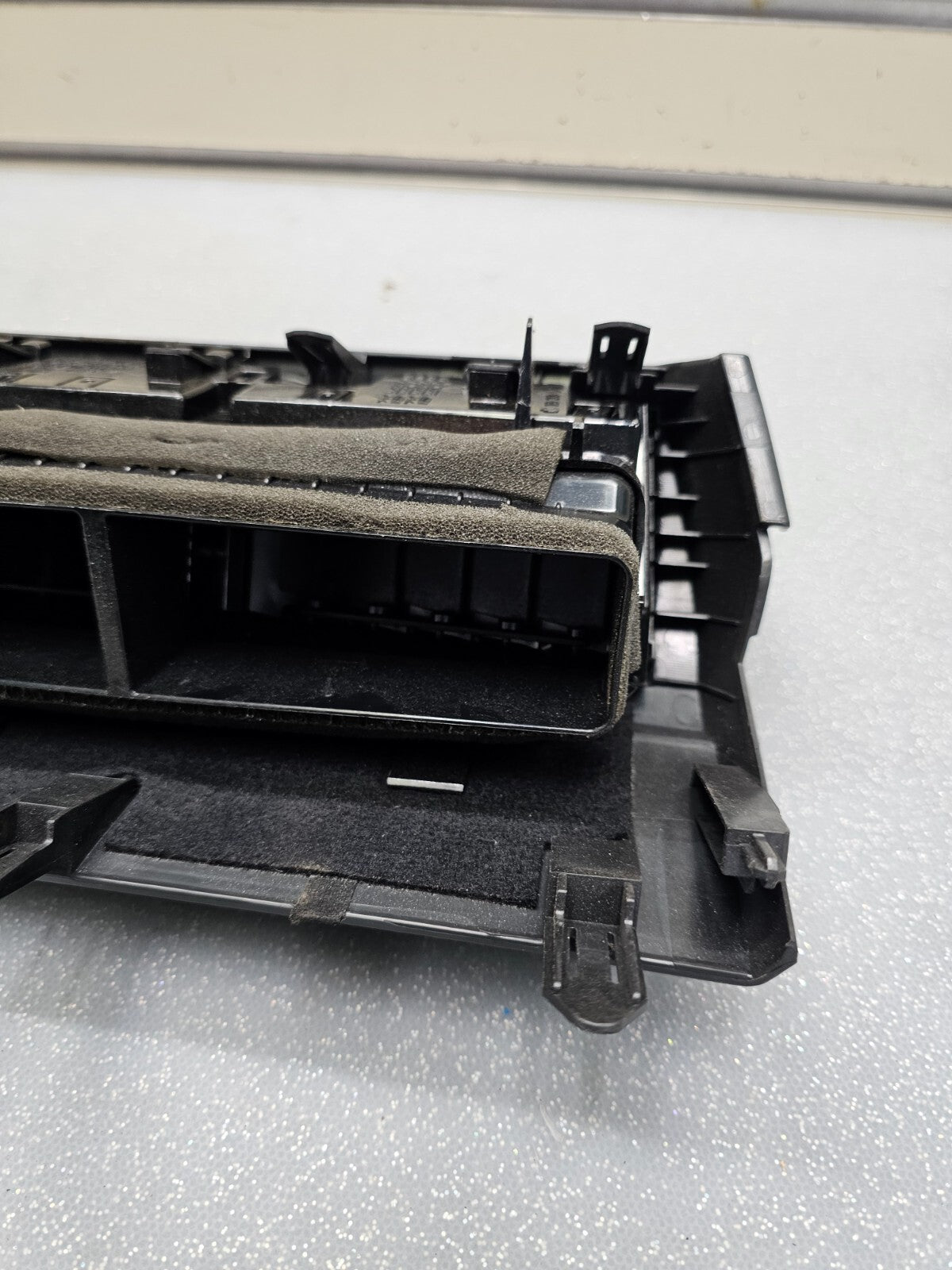 🔥12-14 Toyota Prius V Center Dash Vent Heater Air Conditioner Vents OEM