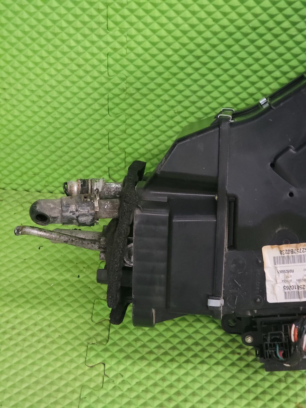 🔥07-14 Cadillac Escalade GMC Acadia Evaporator Blower Heater Housing Assembly