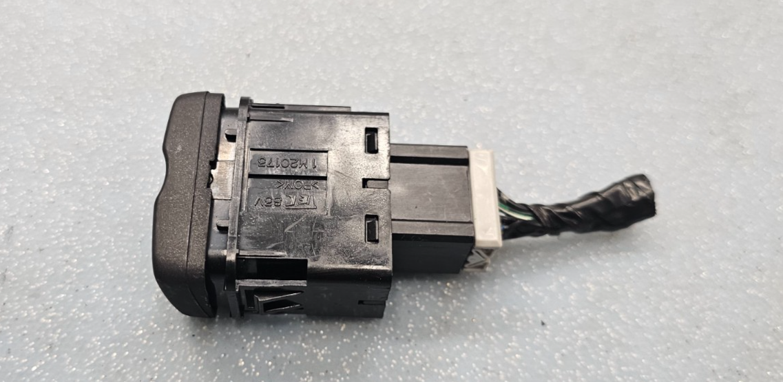 🔥2006-2008 Honda Pilot Dome Light Lamp Off Control Button Switch Black SW16