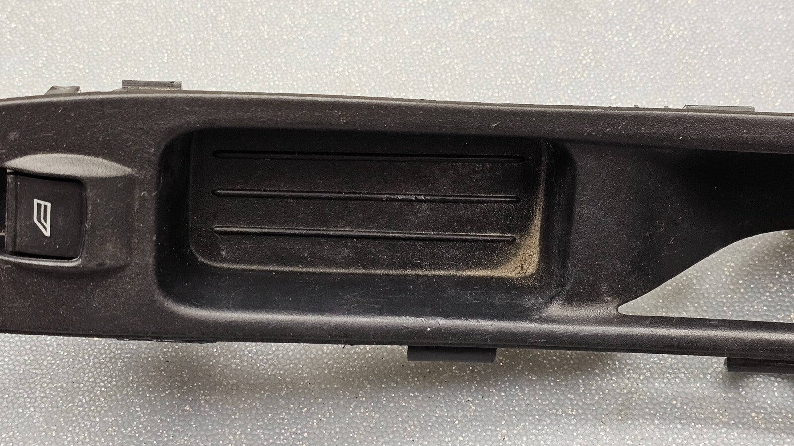 🔥12-18 Ford Focus Front Right Passenger Door Panel Window Switch Black OEM