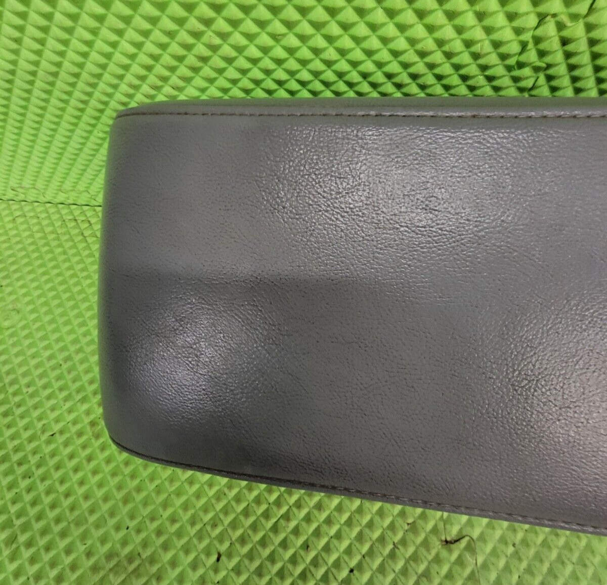 🔥04-11 Ford Ranger Center Console Armrest Lid Storage Compartment Leather GRAY