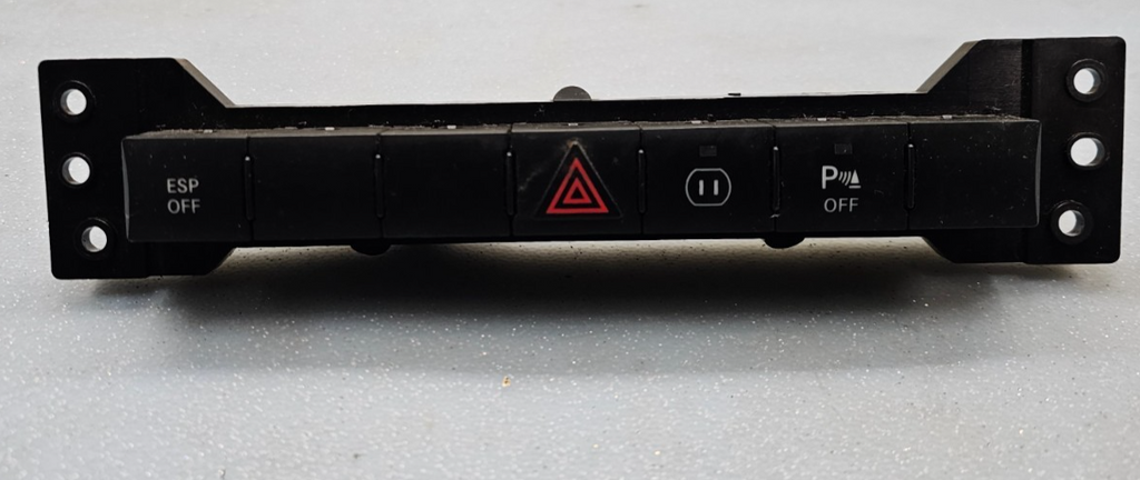 🔥08-10 Grand Cherokee Commander Hazard Light Parking Assist Control Switch 