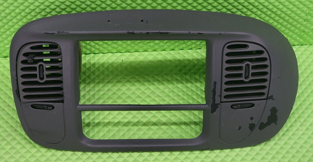🔥1997-2003 Ford F150 Center Dash Radio Climate BEZEL Trim Panel Line Gray B1