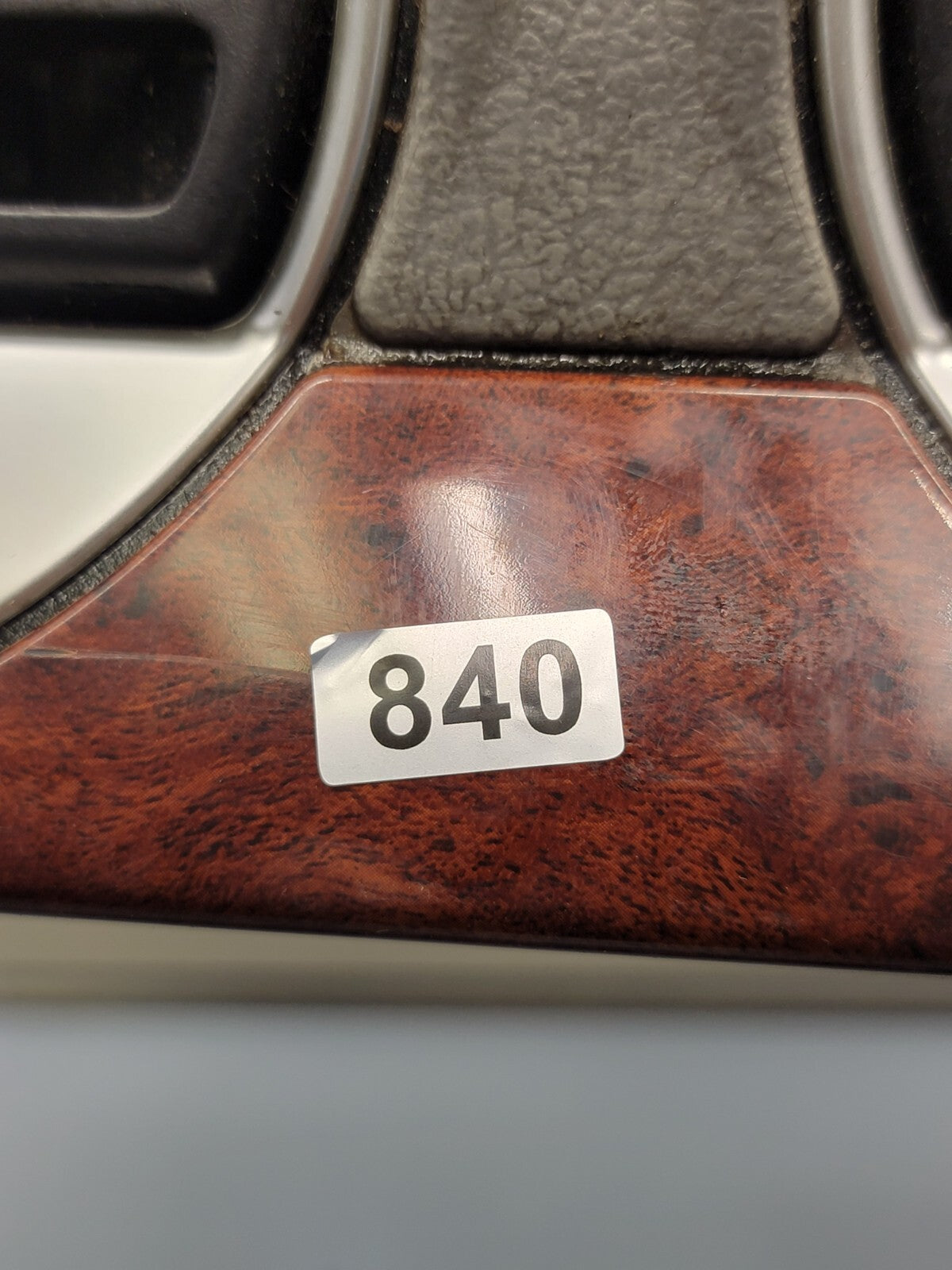 🔥03 - 08 GMC ENVOY XL WOODGRAIN FRONT UPPER RADIO DASH VENT BEZEL TRIM B45